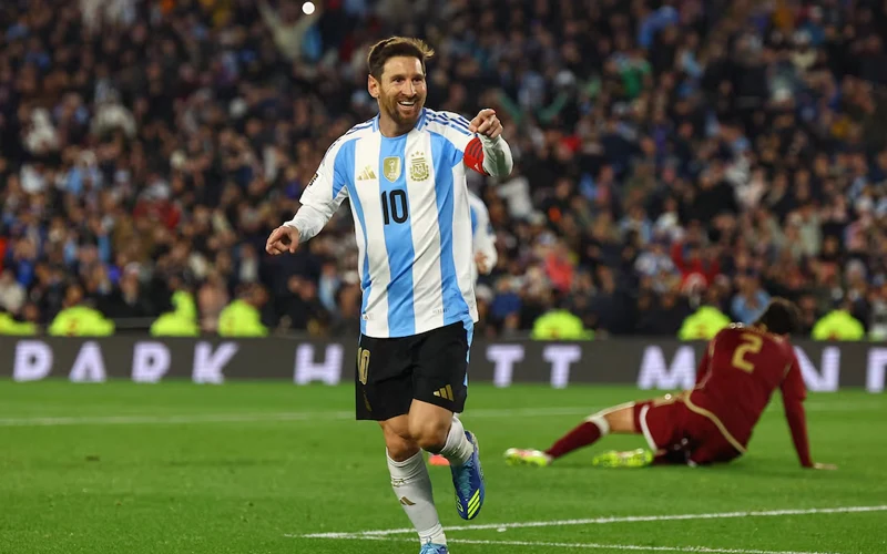 is messi retiring